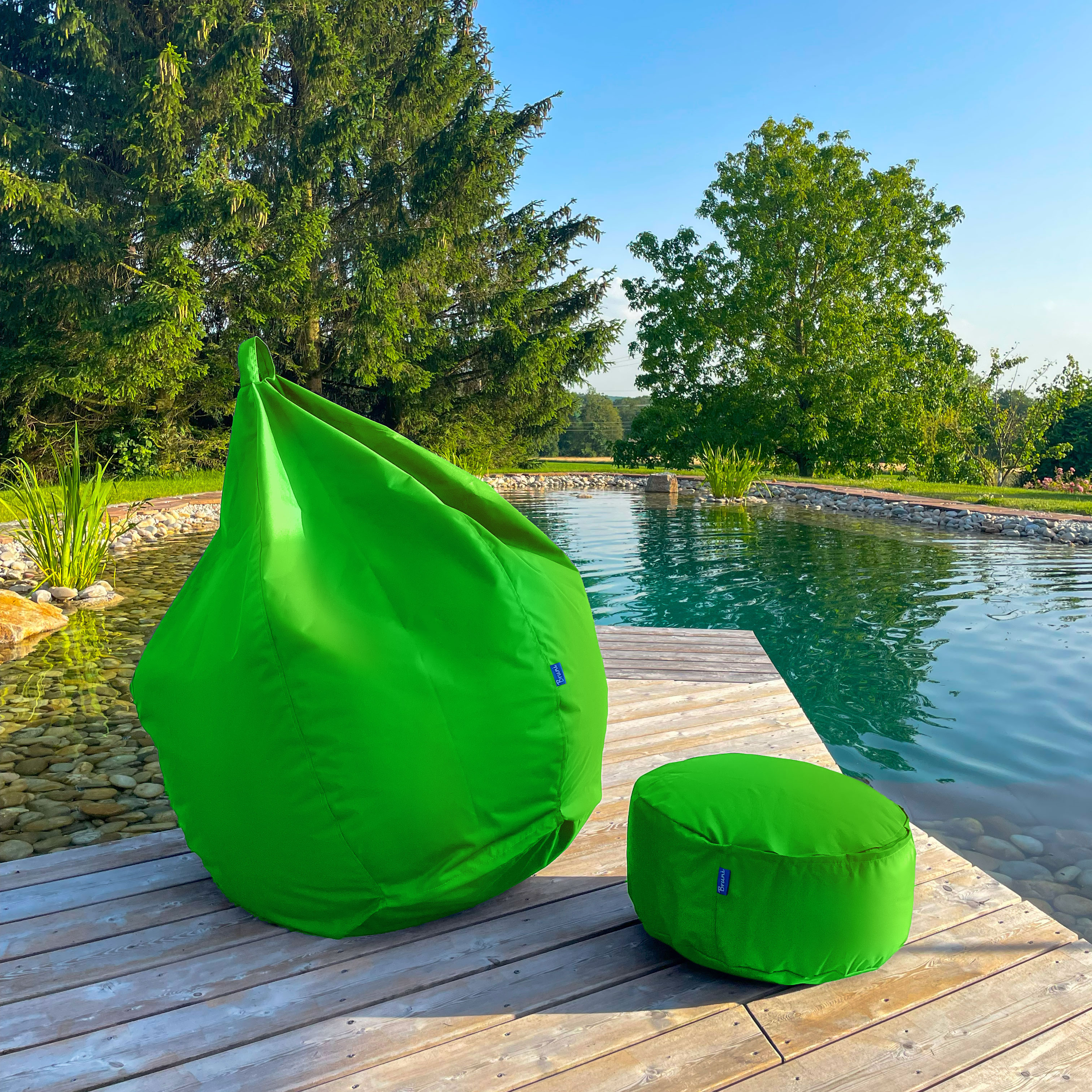 Bruni Pouf Fuß- und Sitzhocker M in Grün - Indoor- und Outdoor-Sitzpouf, in Deutschland gefertigt