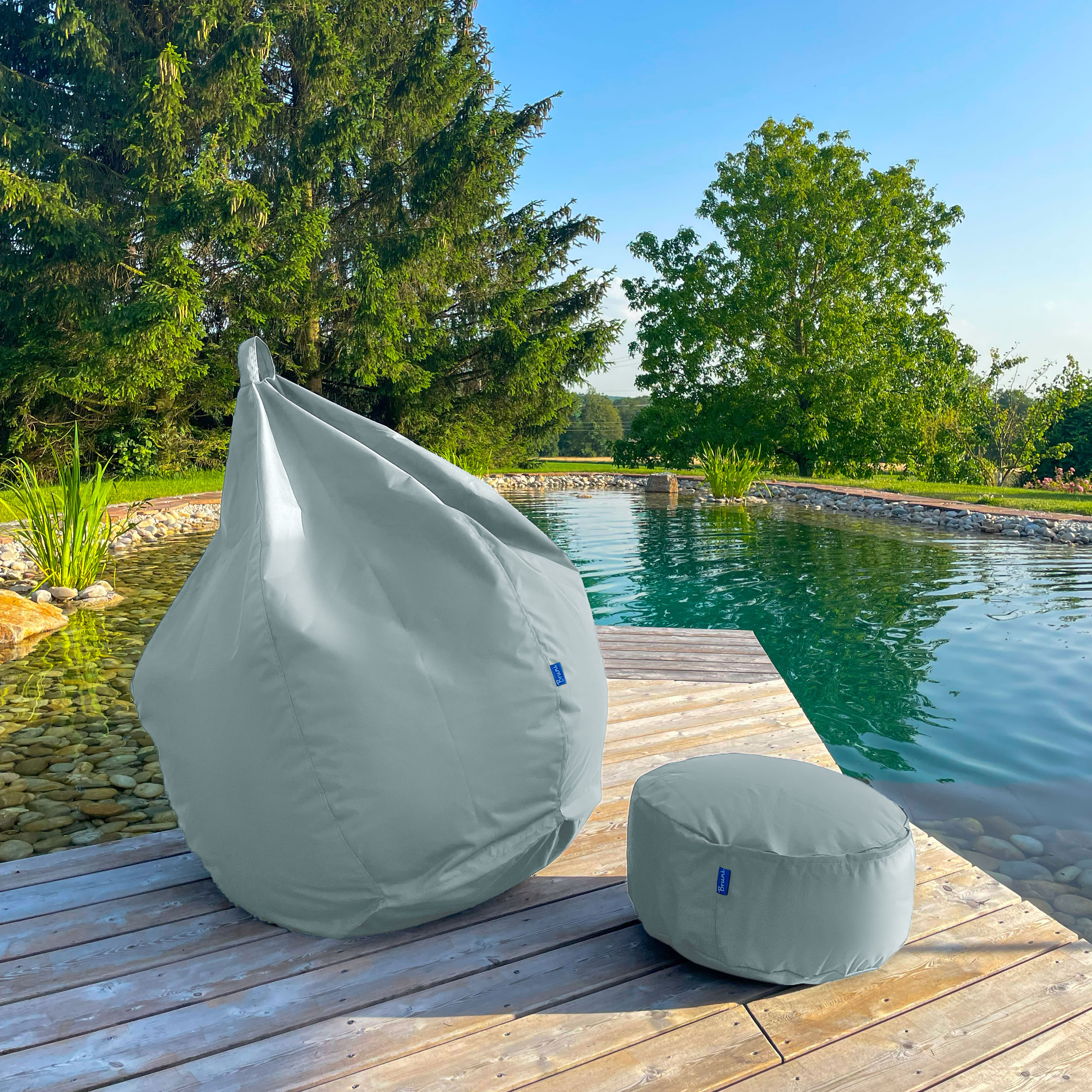 Bruni Pouf Fuß- und Sitzhocker M in Eisgrau - Indoor- und Outdoor-Sitzpouf, in Deutschland gefertigt