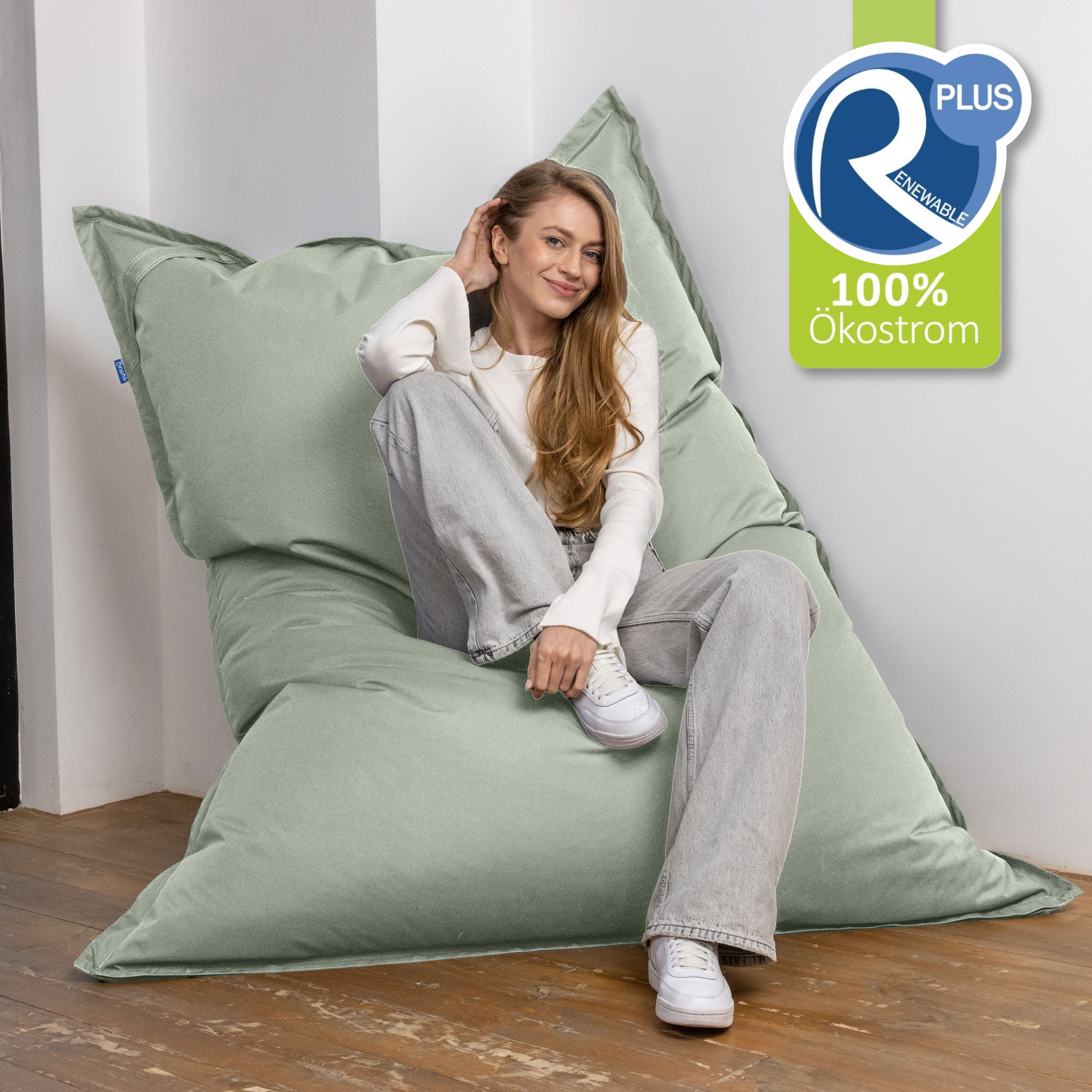 Bruni Caree XXL-Sitzsack in Felsgrau - rechteckiger Indoor- und Outdoor-Sitzsack mit 140x180 cm aus Deutschland