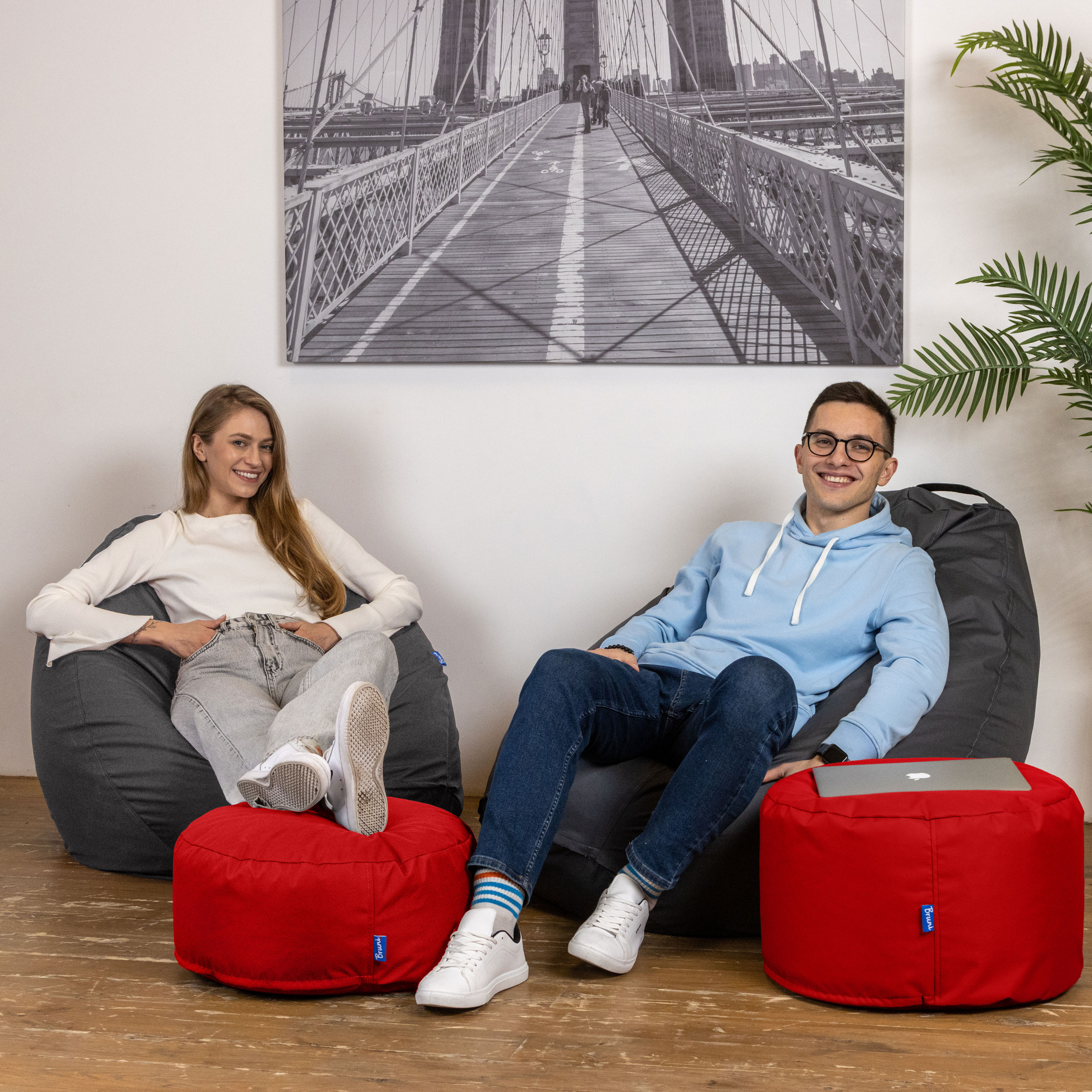 Bruni Pouf Fuß- und Sitzhocker L in Rot - Indoor- und Outdoor-Sitzpouf, in Deutschland gefertigt
