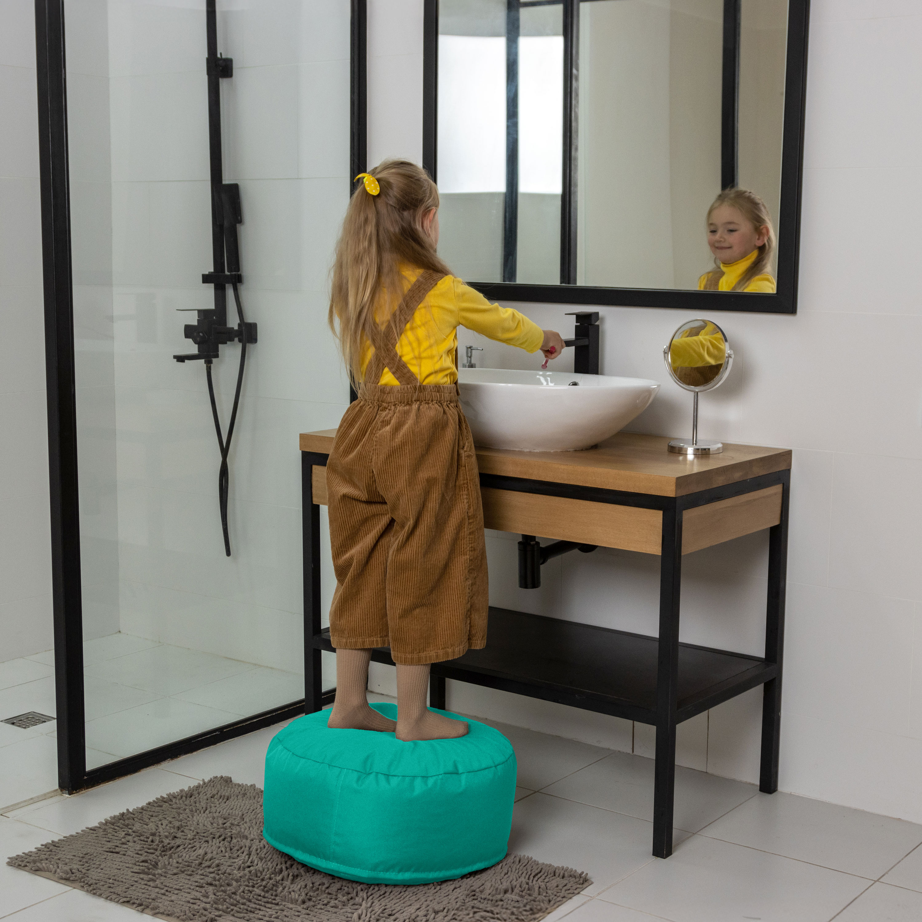 Bruni Pouf Fuß- und Sitzhocker M in Türkis - Indoor- und Outdoor-Sitzpouf, in Deutschland gefertigt
