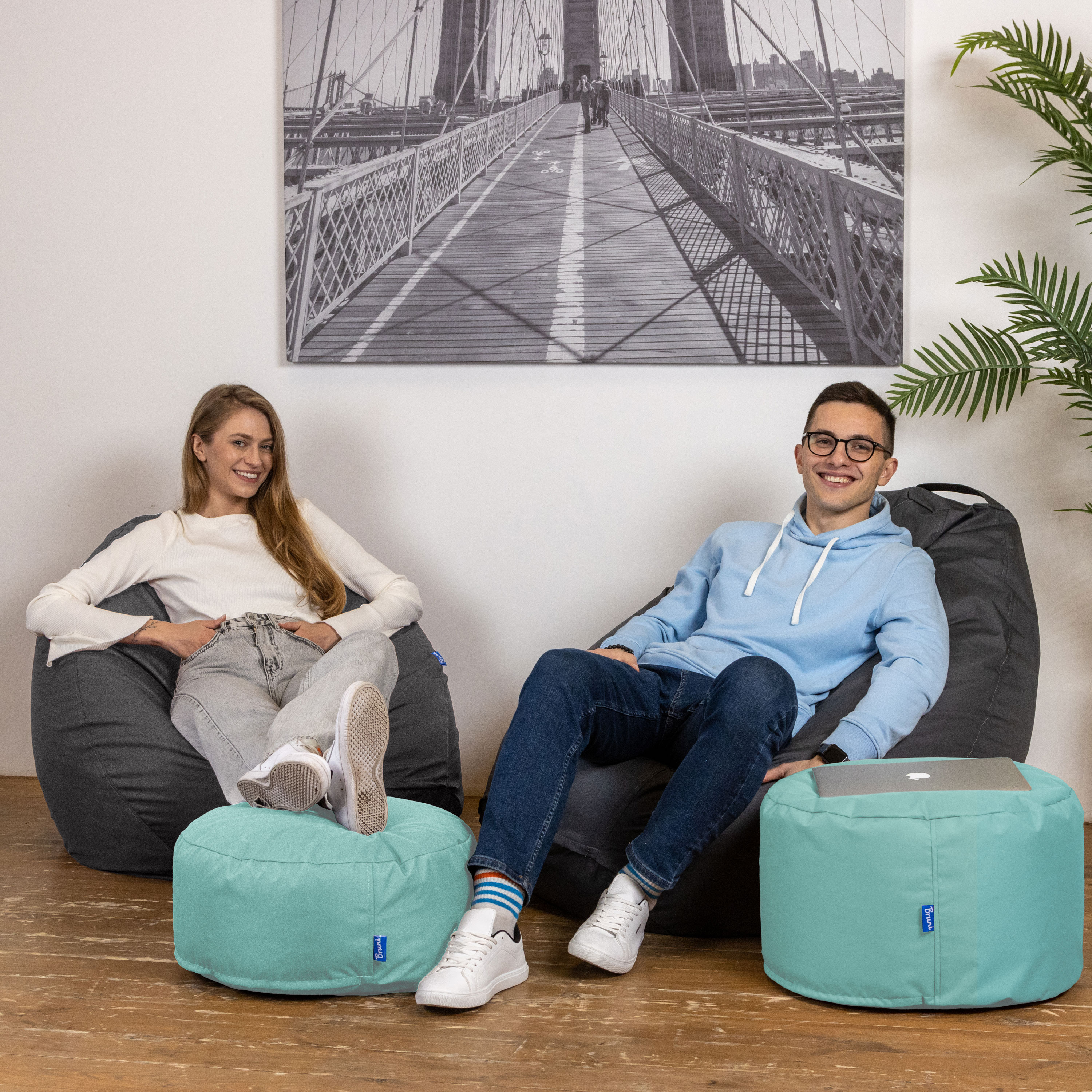 Bruni Pouf Fuß- und Sitzhocker L in Minzgrün - Indoor- und Outdoor-Sitzpouf, in Deutschland gefertigt