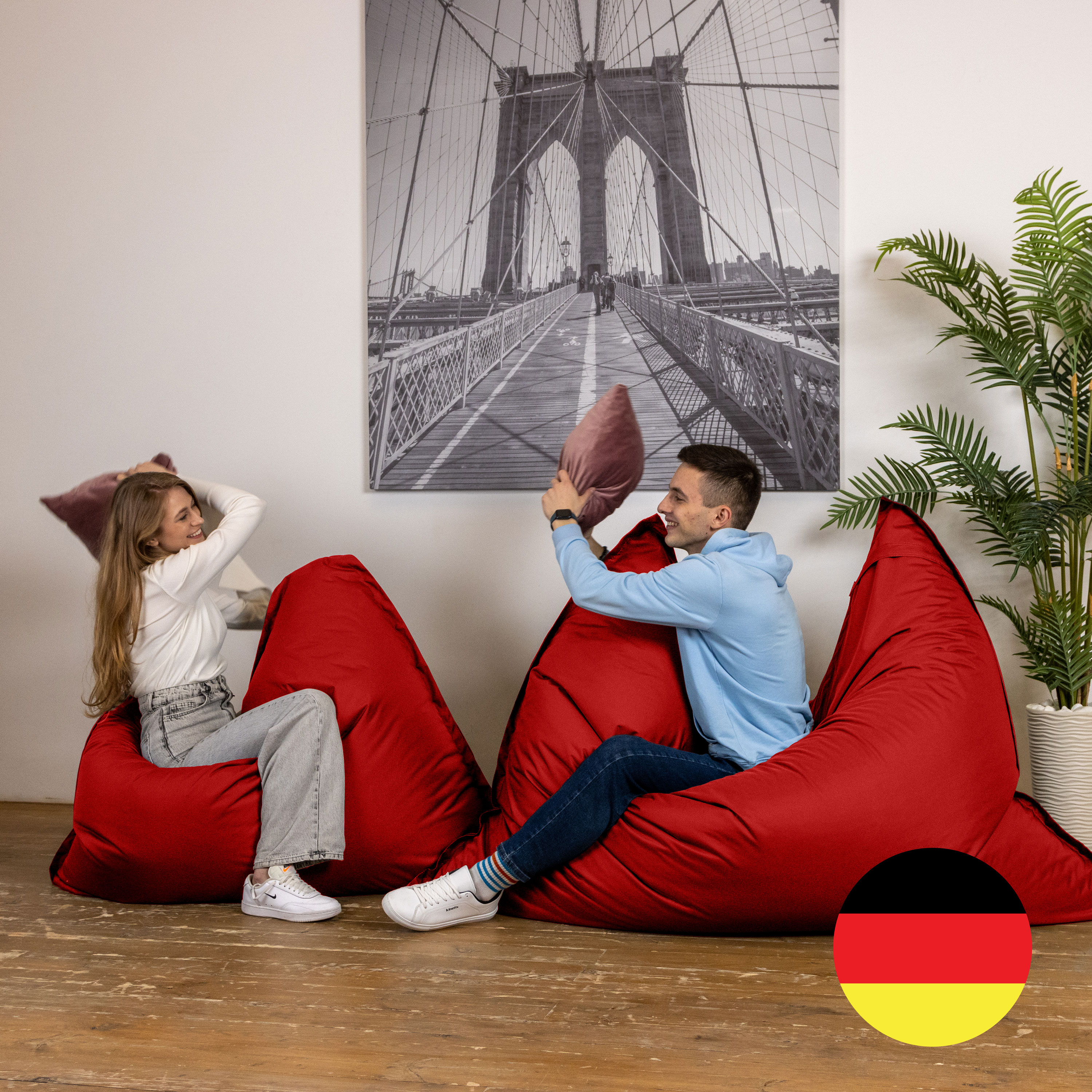 Bruni Caree XXL-Sitzsack in Rot - rechteckiger Indoor- und Outdoor-Sitzsack mit 140x180 cm aus Deutschland